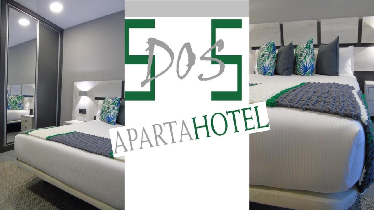 Apartahotel 5Dos5 Oviedo Luaran gambar